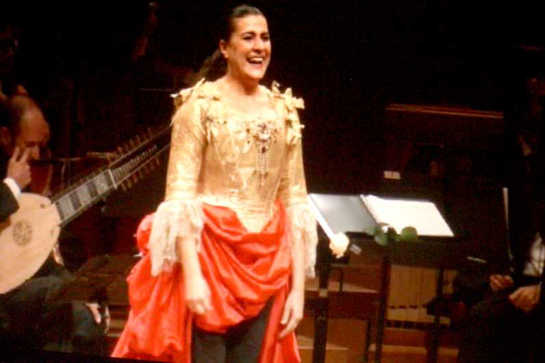 Cecilia Bartoli 2011- Budapest